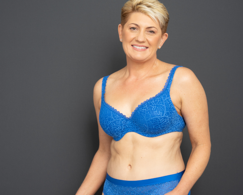 Gallery PatientJourneys Moncrieff-Magic-Summer-2019 Jenni pt-journey-breast-reduction-and-tummy-tuck-mummy-makeover-before-and-after-by-dr-nicholas-moncrieff-at-hunter-plastic-surgery-52-yr-old-patient-6-months-post-surgery-3
