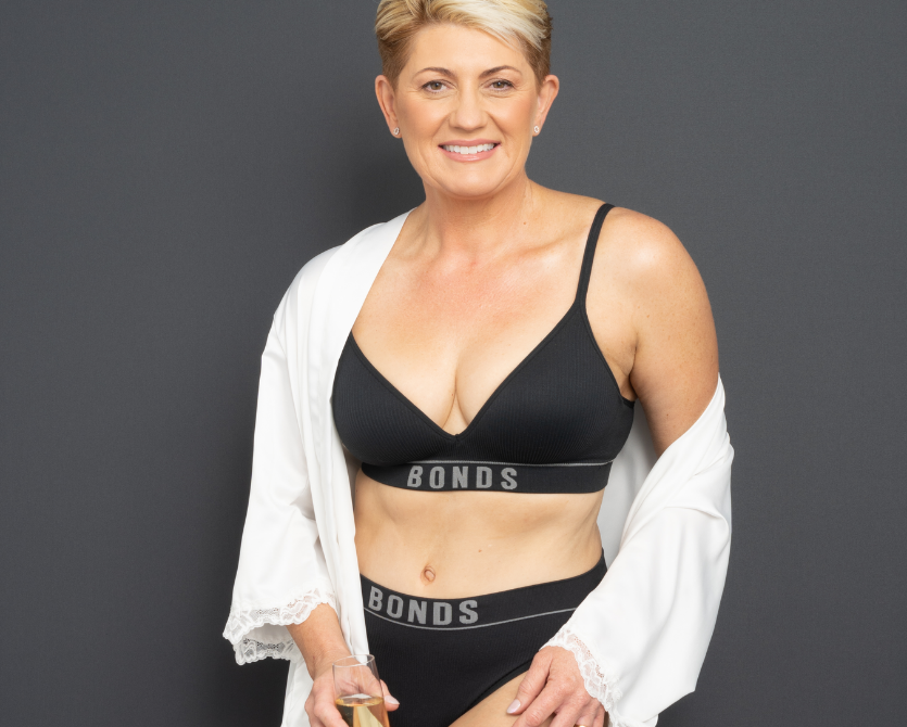 Gallery PatientJourneys Moncrieff-Magic-Summer-2019 Jenni pt-journey-breast-reduction-and-tummy-tuck-mummy-makeover-before-and-after-by-dr-nicholas-moncrieff-at-hunter-plastic-surgery-52-yr-old-patient-6-months-post-surgery-4