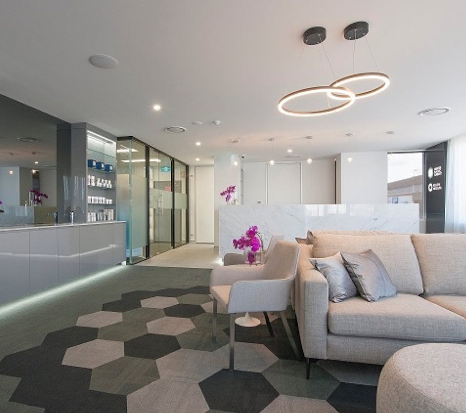 News Hunter-Plastic-Surgery-and-Renew-Medispa-reception-area-sq-LR